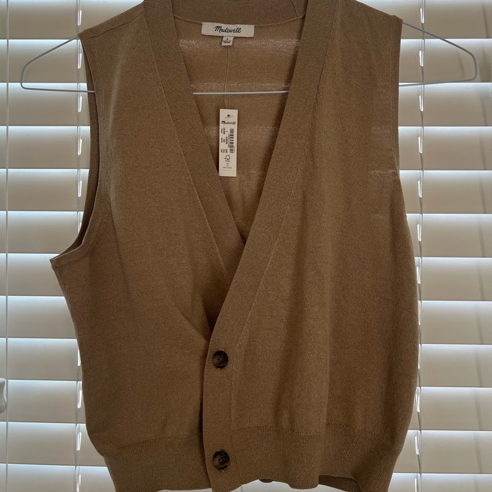 Madewell Brown Sleeveless Buttoned Vest